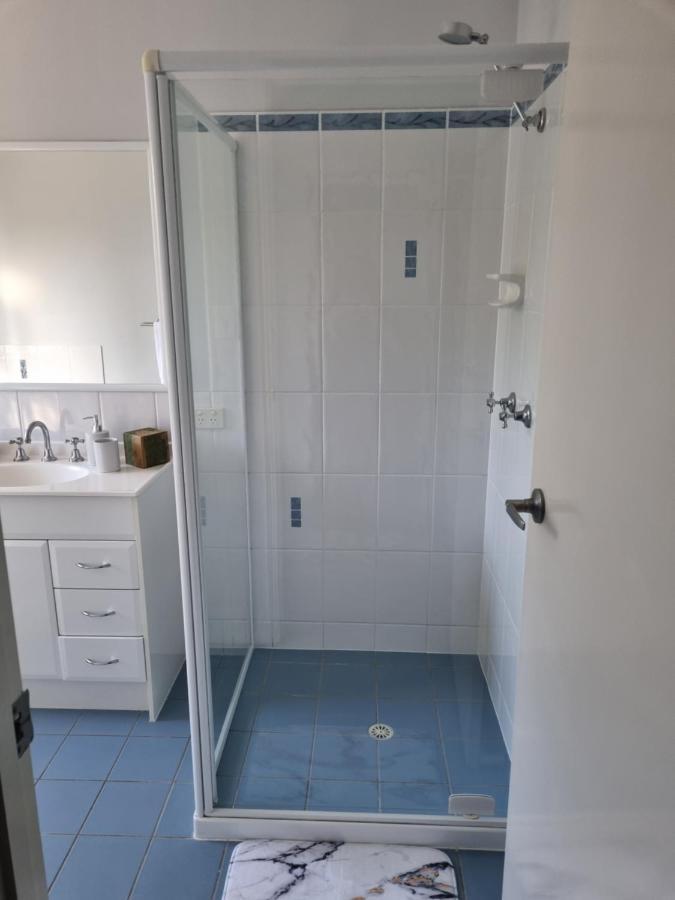Blk Stays Guest House Deluxe Units Morayfield Exterior photo