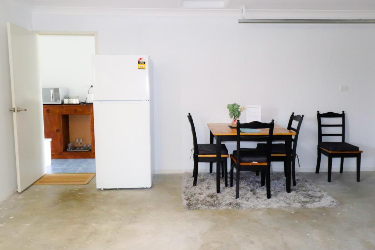 Blk Stays Guest House Deluxe Units Morayfield Exterior photo