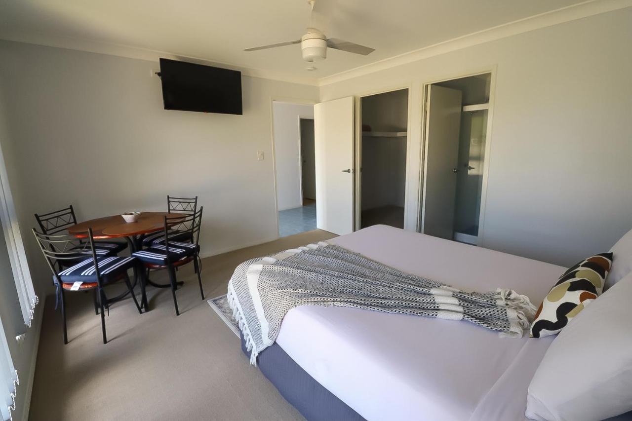 Blk Stays Guest House Deluxe Units Morayfield Exterior photo